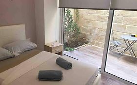 Sliema - 2 Mins From The Beach