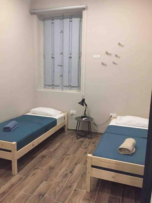 Appartement Sliema - 2 Mins From The Beach Extérieur photo